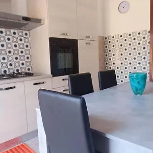  Appartamento A Casa Di Cris